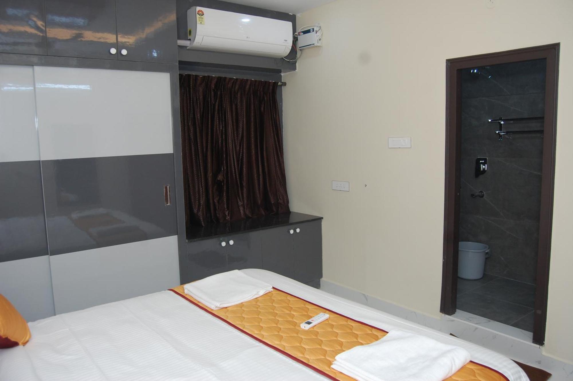 טירופאטי Nest Inn Homestay מראה חיצוני תמונה