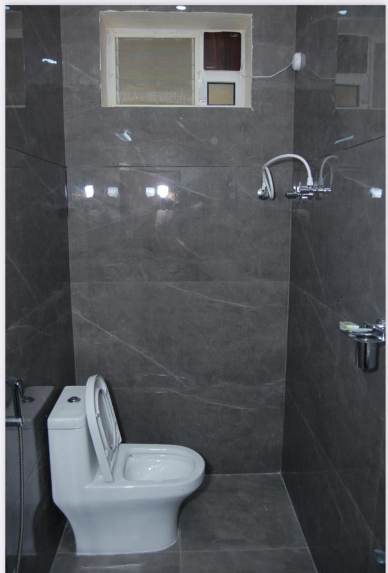 טירופאטי Nest Inn Homestay מראה חיצוני תמונה