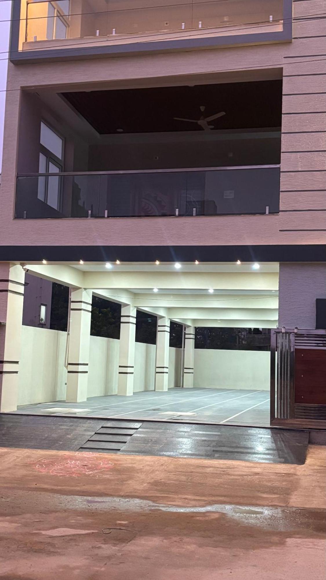 טירופאטי Nest Inn Homestay מראה חיצוני תמונה